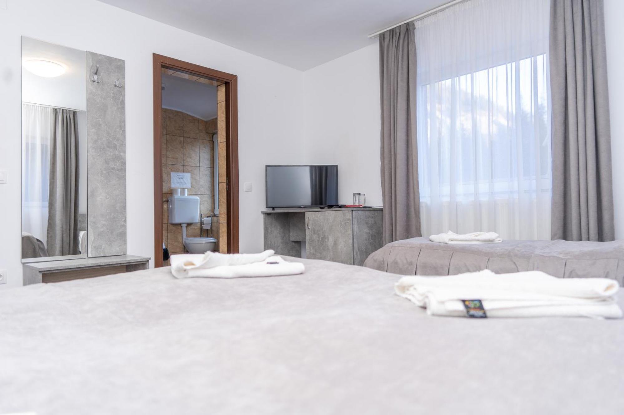 Vila Bradul Lacul Roşu Exterior foto