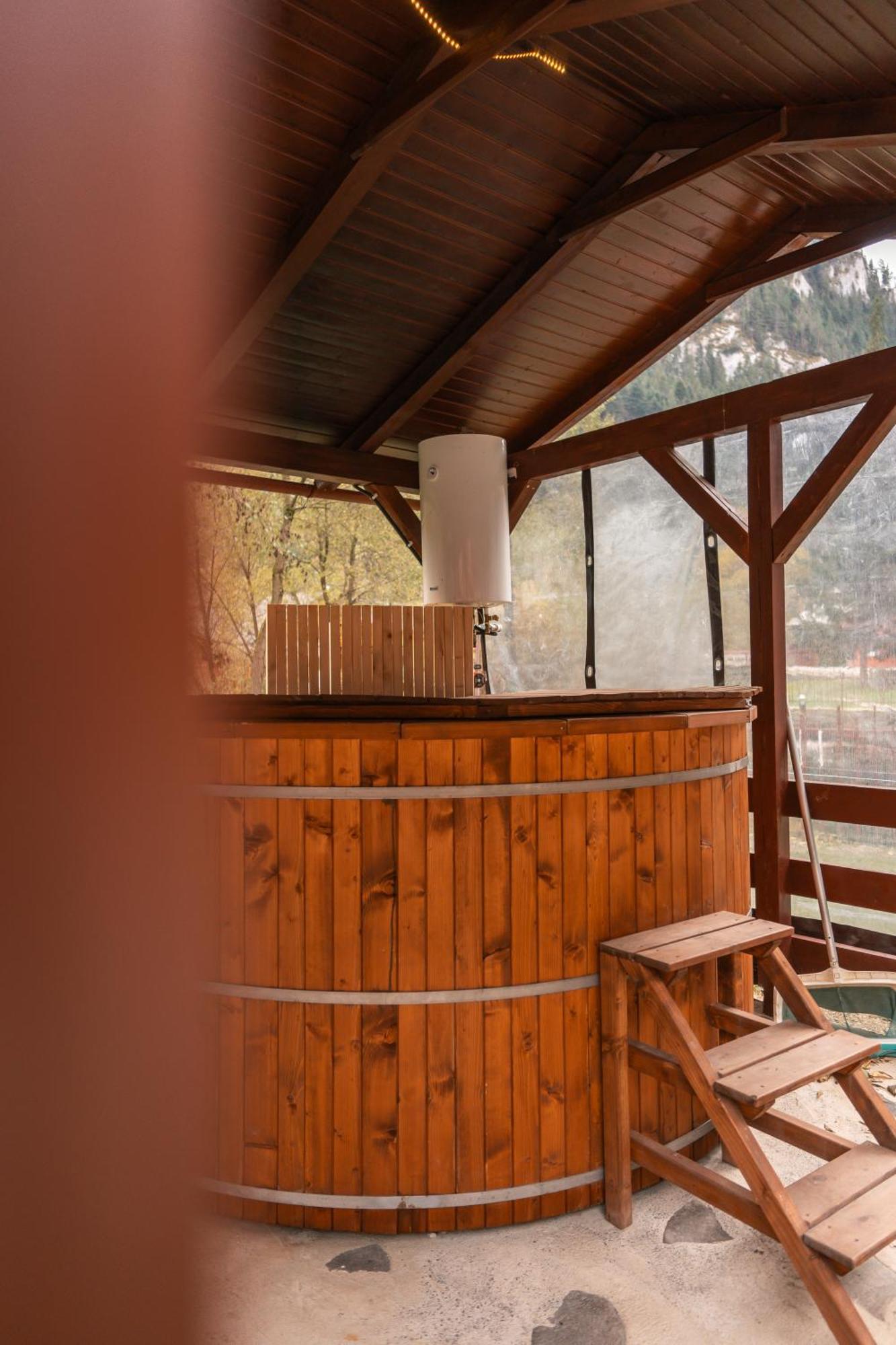 Vila Bradul Lacul Roşu Exterior foto